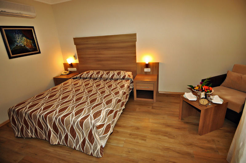 Club Side Coast Hotel Colakli Εξωτερικό φωτογραφία